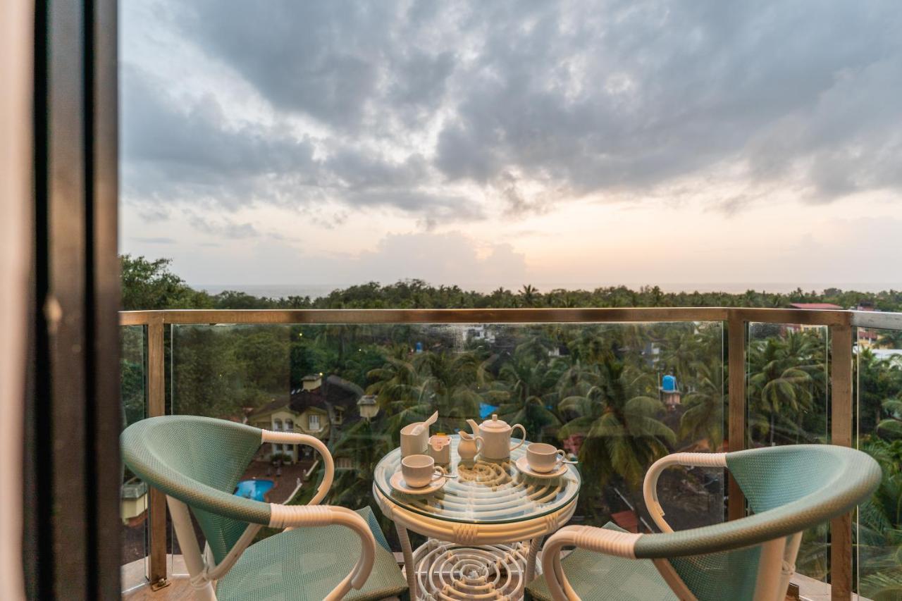 Regenta Central Imperial Candolim Goa Exteriör bild