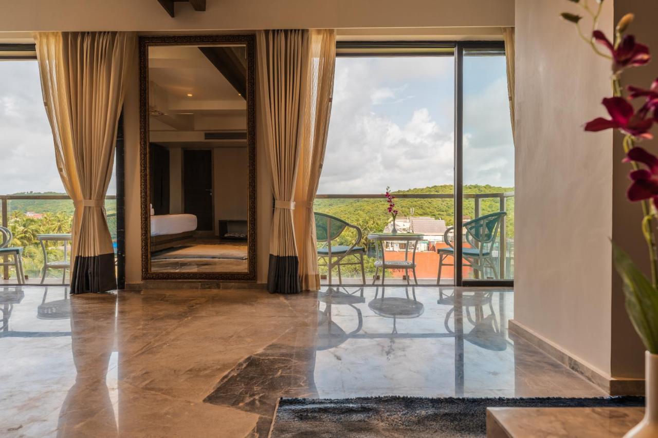 Regenta Central Imperial Candolim Goa Exteriör bild