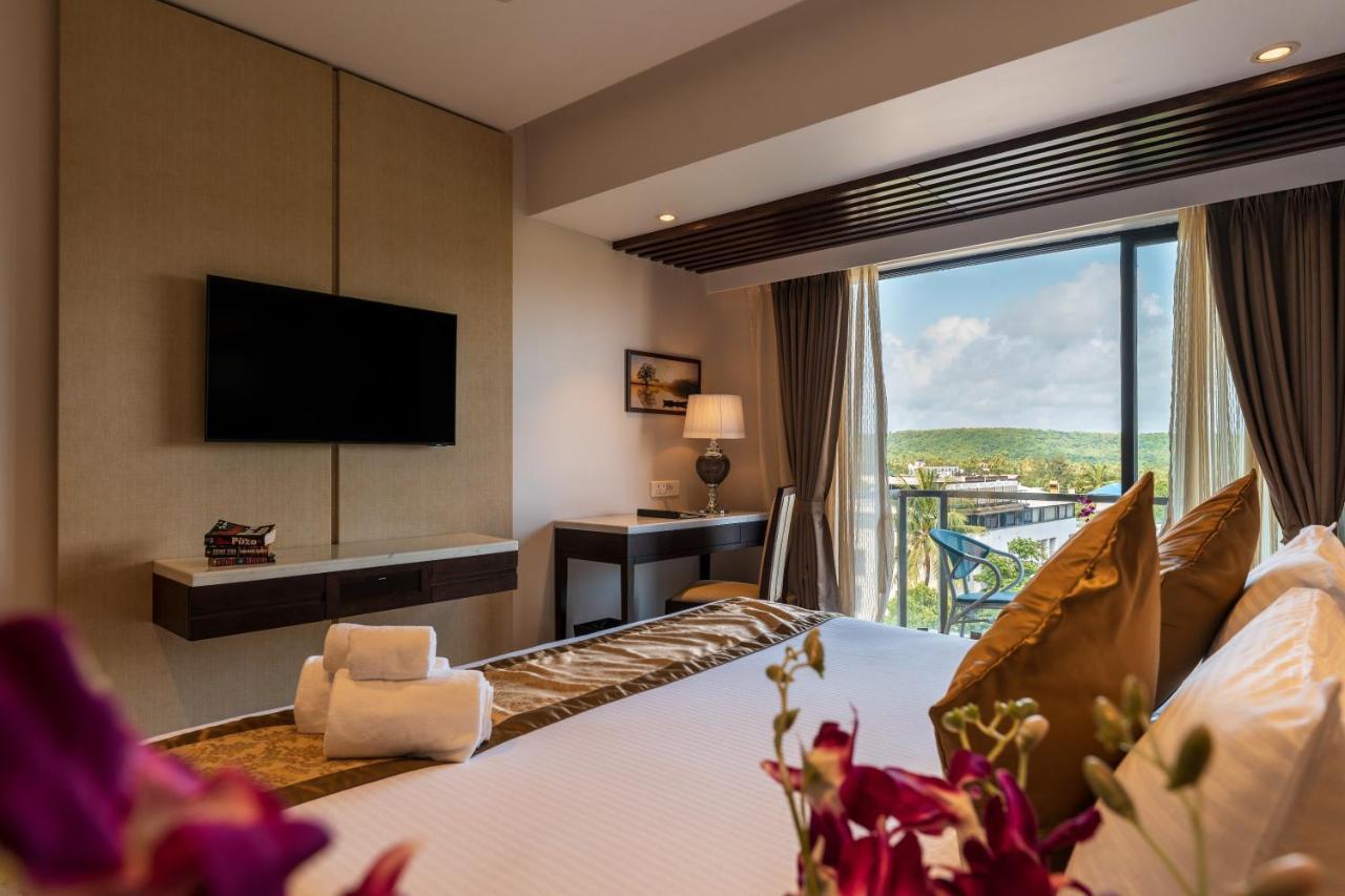 Regenta Central Imperial Candolim Goa Exteriör bild