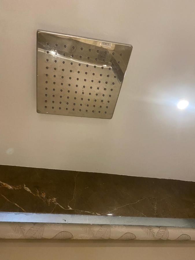 Regenta Central Imperial Candolim Goa Exteriör bild
